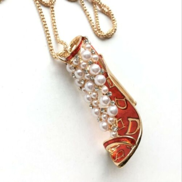Lirrio's Closet Jewelry - Pearl, Rhinestone, Enamel Stiletto Shoe NWT-